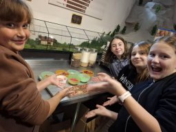 55838903012700023982610394018153371102969500n